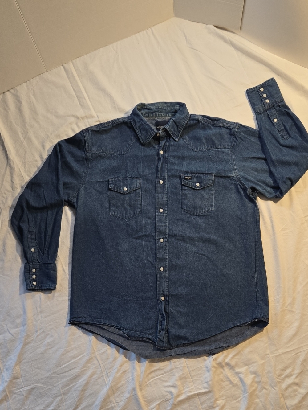 Vintage 1980s Mens Wrangler Dark Blue Denim Western Button-Down Shirt XL
